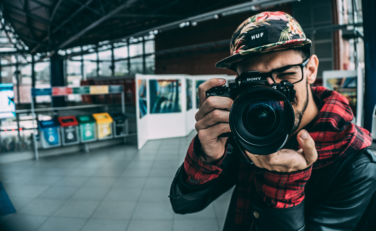 Visibilità dei fotografi emergenti e cacciatori di fotografi